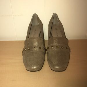 Women’s Donald Pliner heels